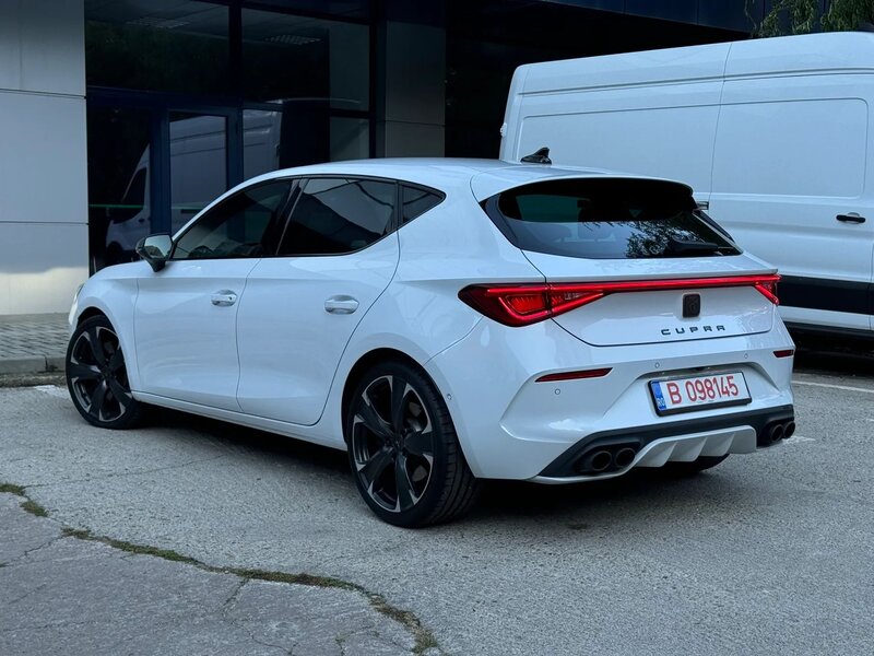 Cupra LEON